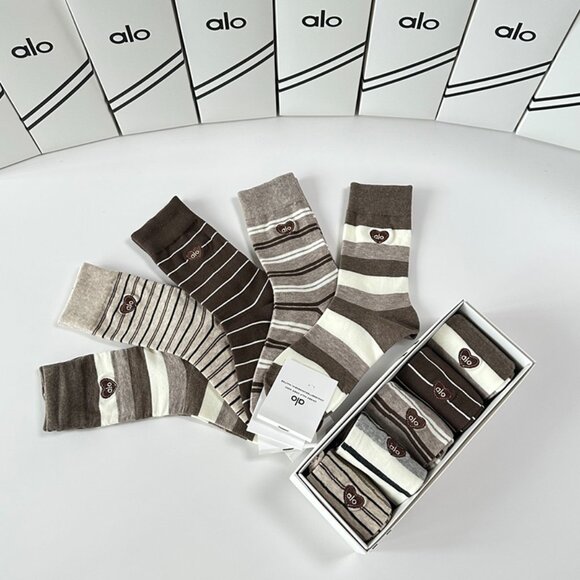 Alo Mid-Calf Socks - Picture 8 of 9